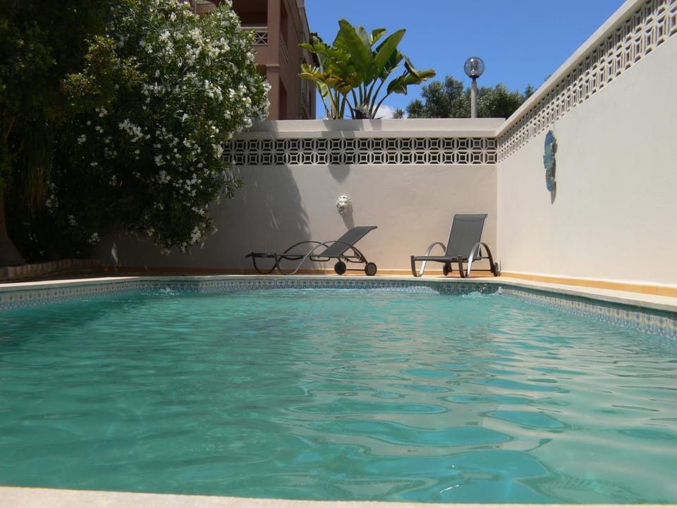 Day, Swimming pool, Swimming pool