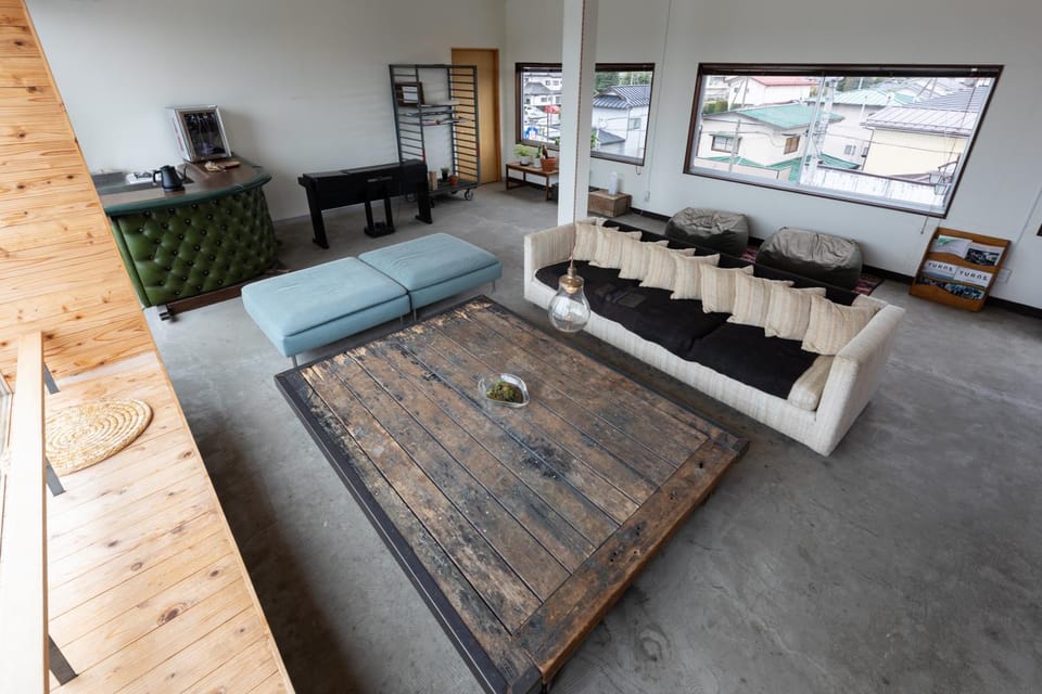 Communal lounge/ TV room