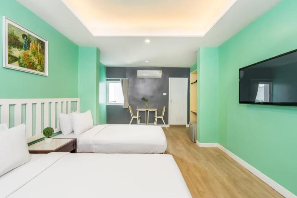 Bed, TV and multimedia