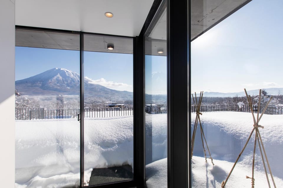 Day, Natural landscape, Winter, View (from property/room), Balcony/Terrace, Mountain view