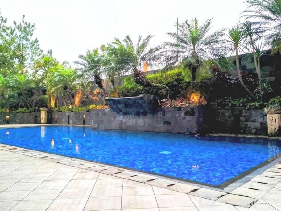 Cottonwood Country Apartment at Majesty 715 Apartment in Bandung