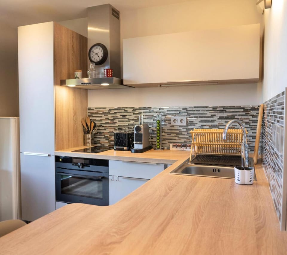 Les Chalets De Bois MÉan - D - Magnifique appartement avec vue sur la vallée MAE-9374 Apartment in Provence-Alpes-Côte d'Azur
