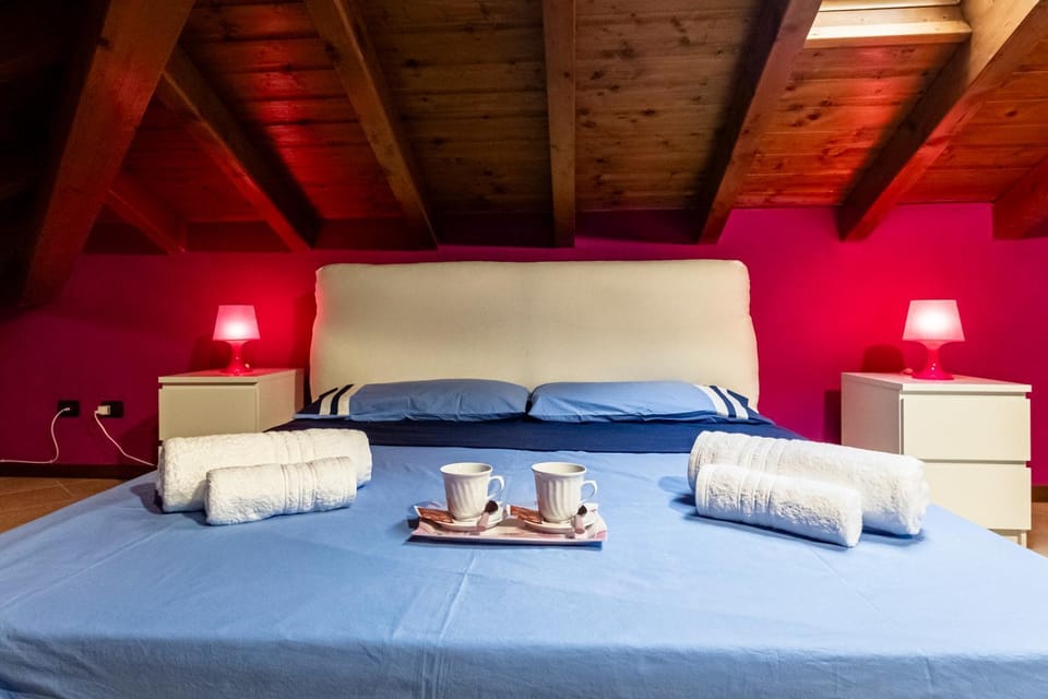 Decorative detail, Bedroom