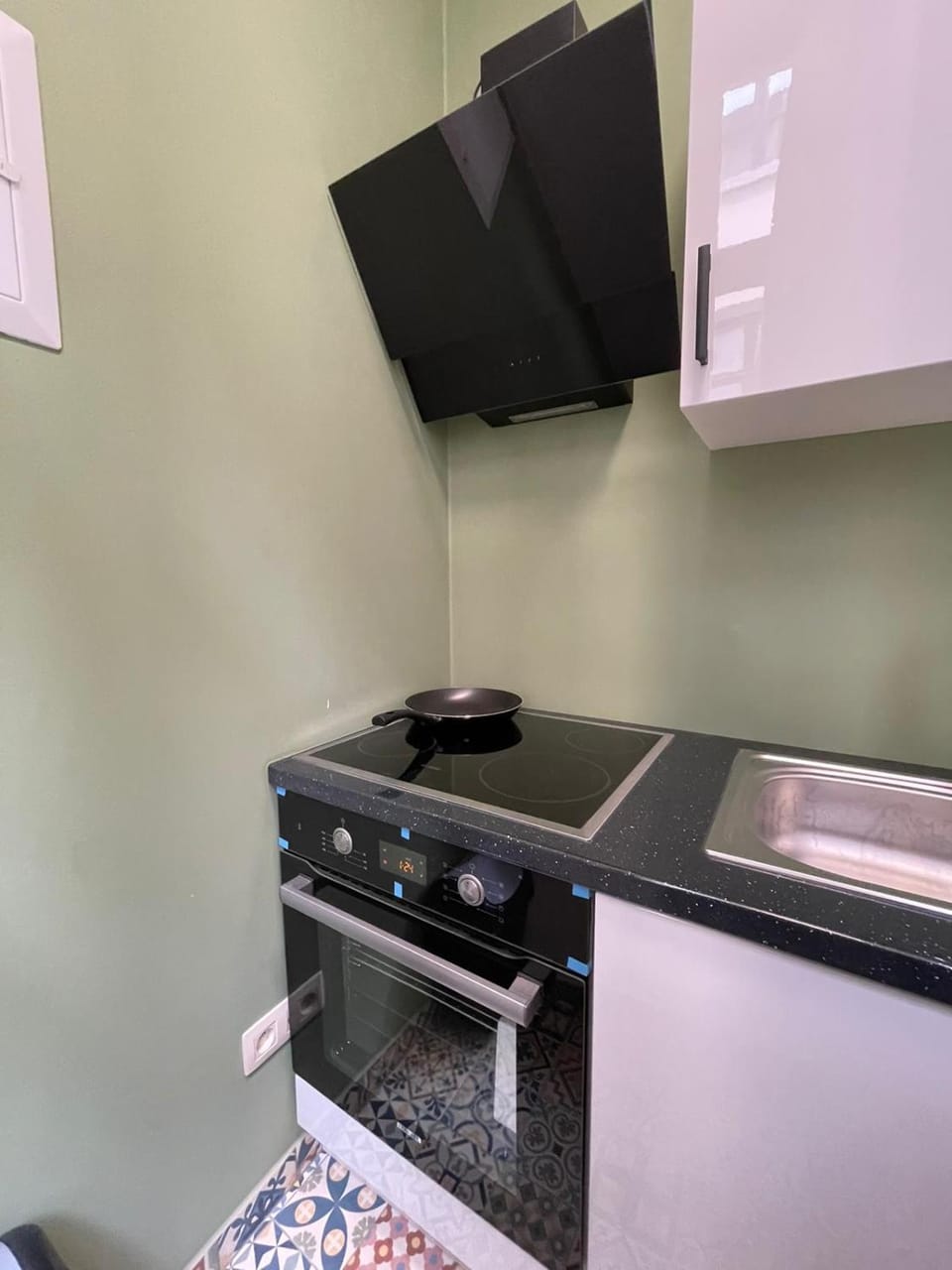 Kitchen or kitchenette, pet friendly, stove