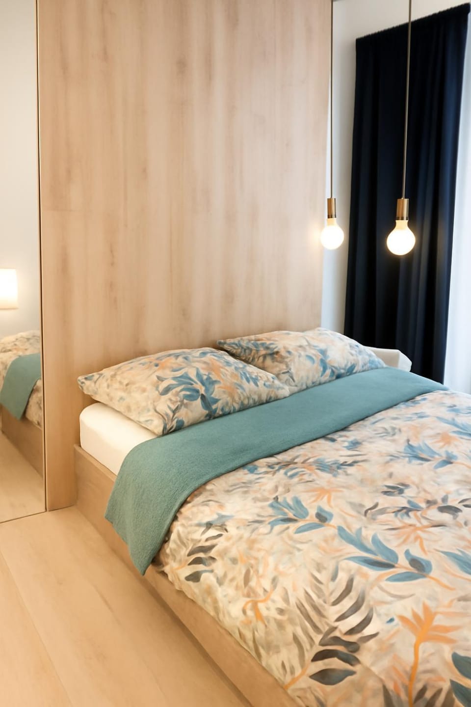 Bed, Photo of the whole room, Bedroom, wardrobe