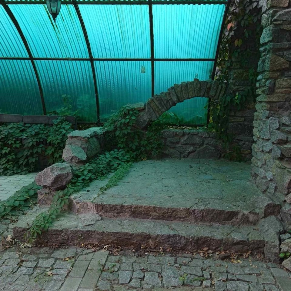 Готель Загадка, Умань Hotel in Ukraine