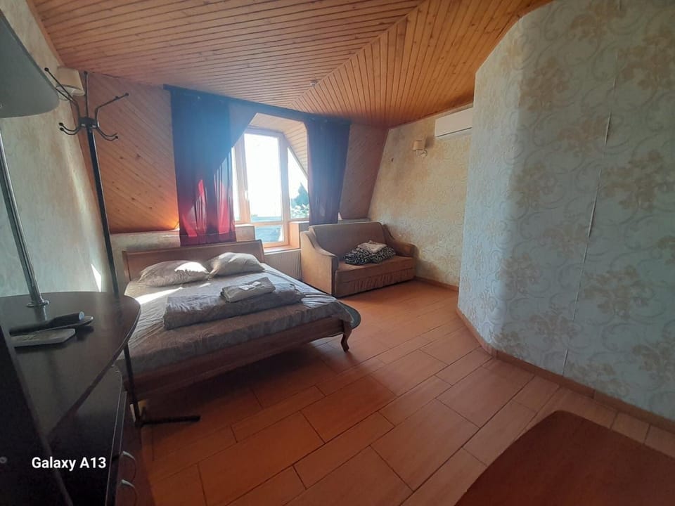 Готель Загадка, Умань Hotel in Ukraine