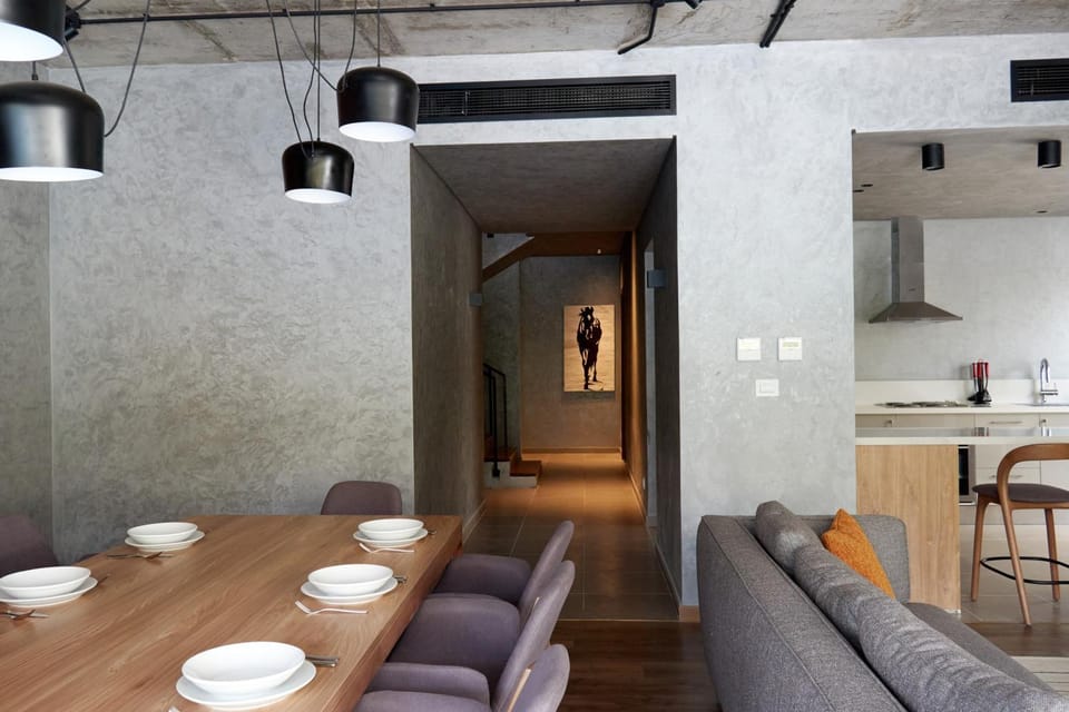 Living room, Decorative detail, Dining area
