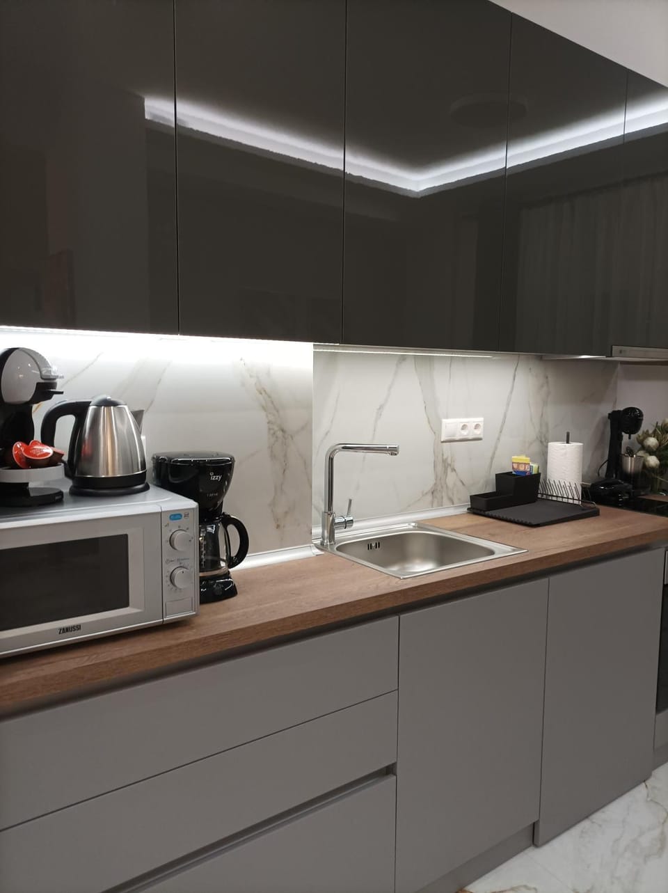 Coffee/tea facilities, Kitchen or kitchenette, minibar, pet friendly, stove
