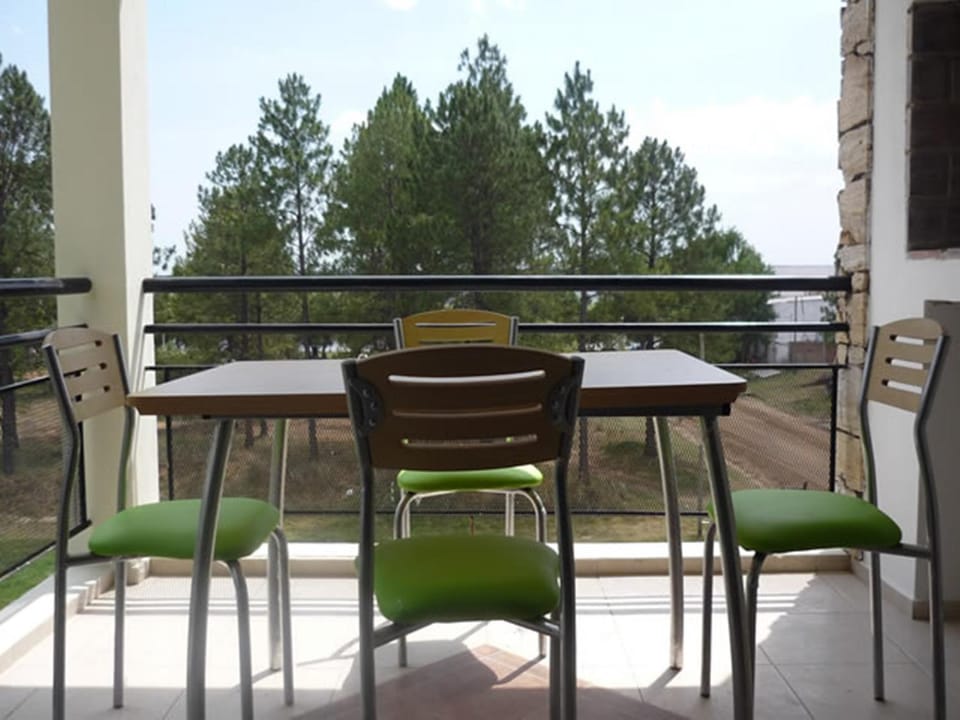 Day, Balcony/Terrace