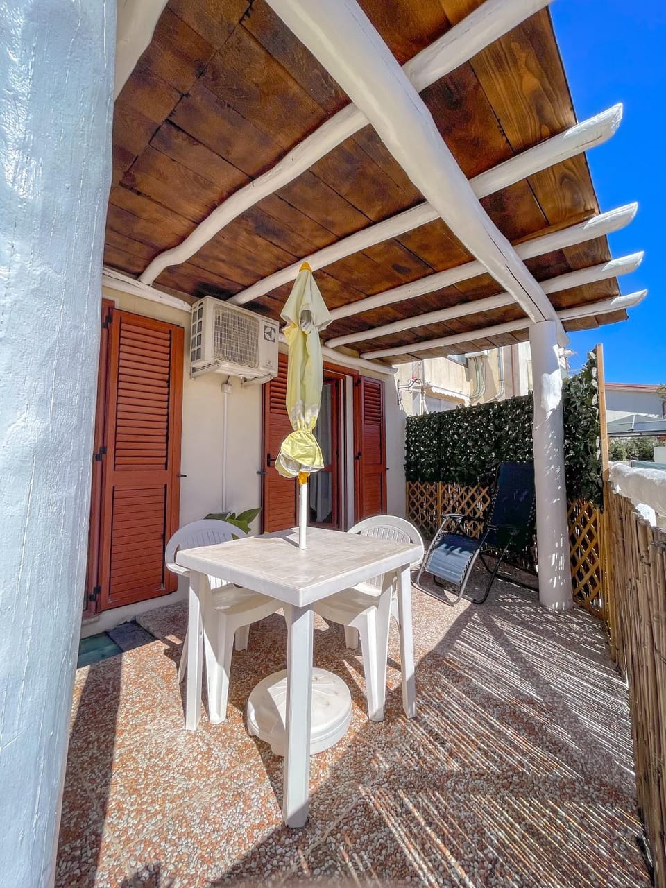 Patio, Balcony/Terrace