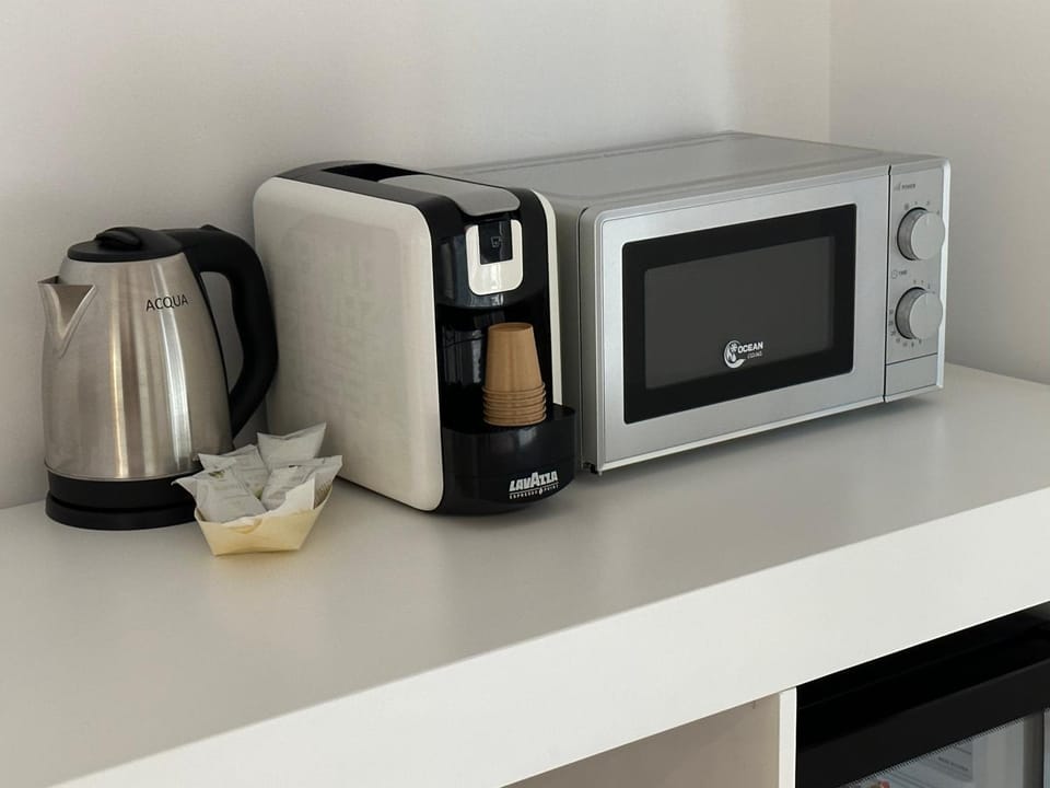 Coffee/tea facilities, Kitchen or kitchenette, minibar