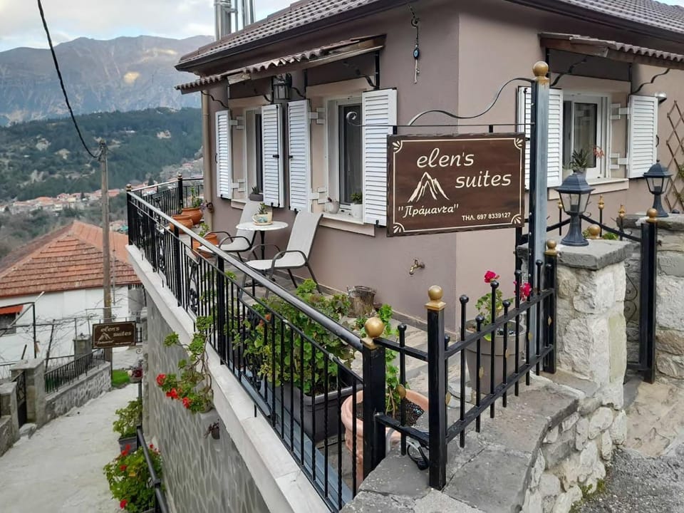 Property building, Balcony/Terrace