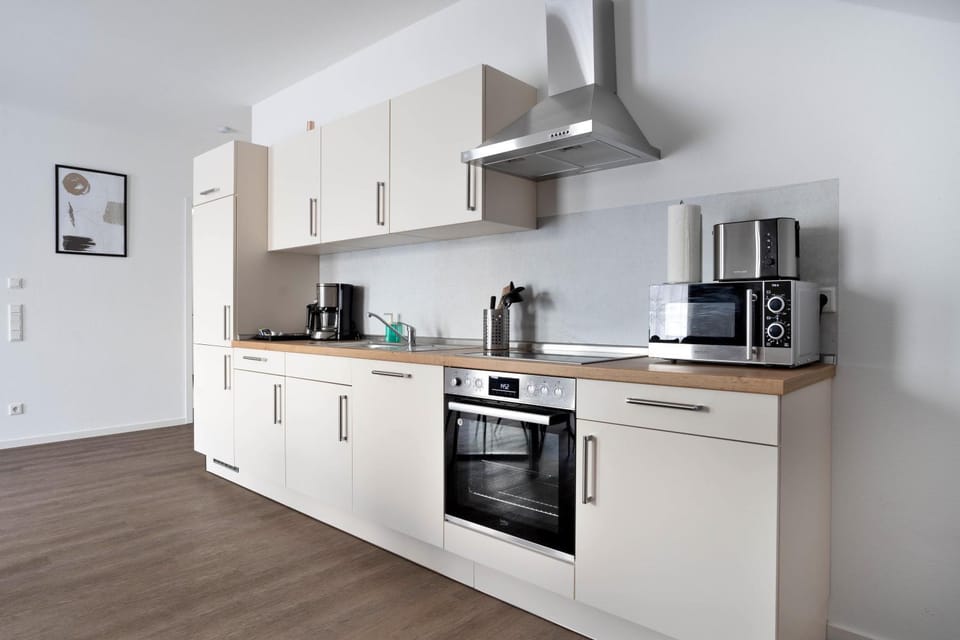 Coffee/tea facilities, Kitchen or kitchenette, minibar, pet friendly, stove, toaster