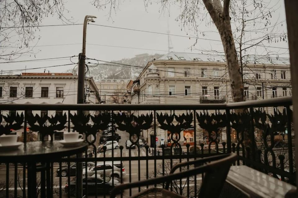 Opera garden 3 apartment in Tbilisi center Apartment in Tbilisi, Georgia