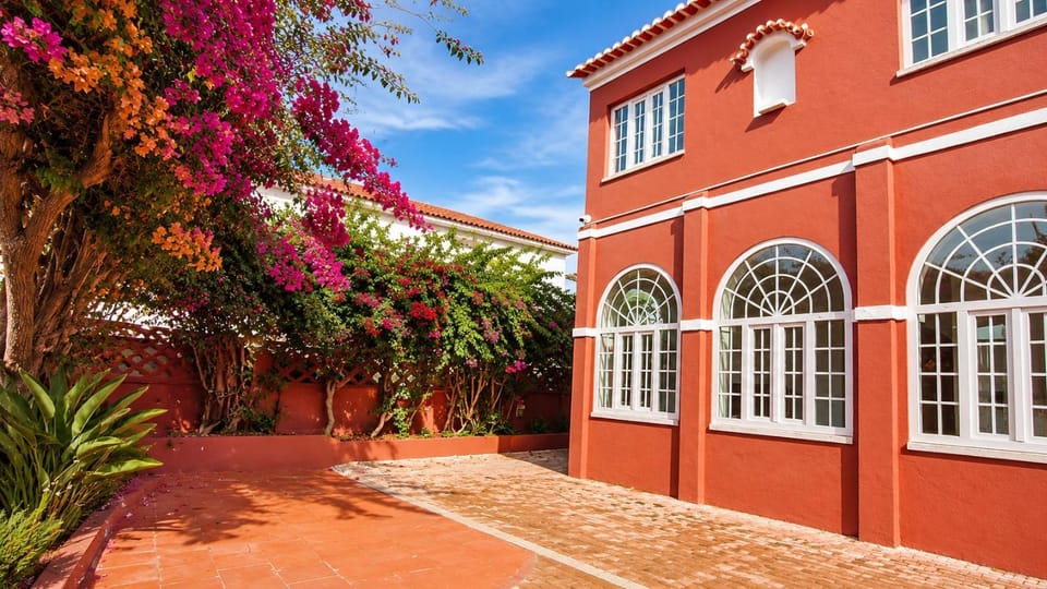 Property building, Garden