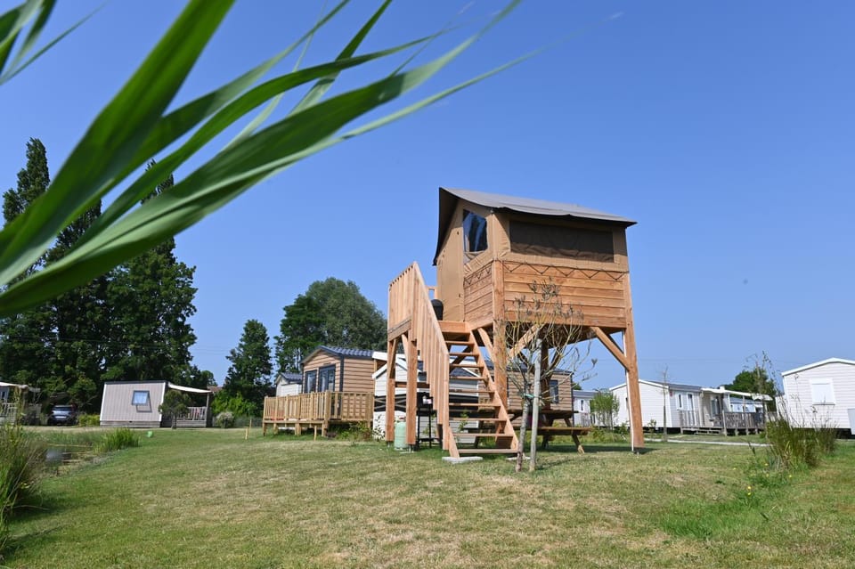 Domaine de la Roselière Campground/ 
RV Resort in Hauts-de-France