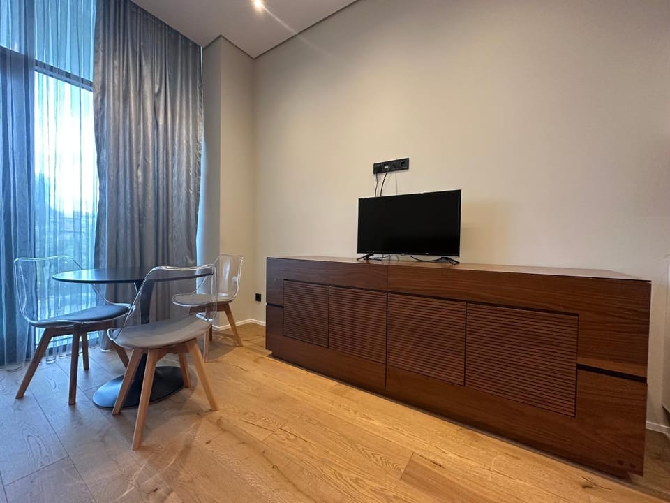 Communal lounge/ TV room, TV and multimedia, Evening entertainment, hair dresser