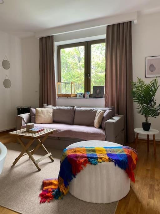 Etern Stays - Serene Apartment Apartment in Europe