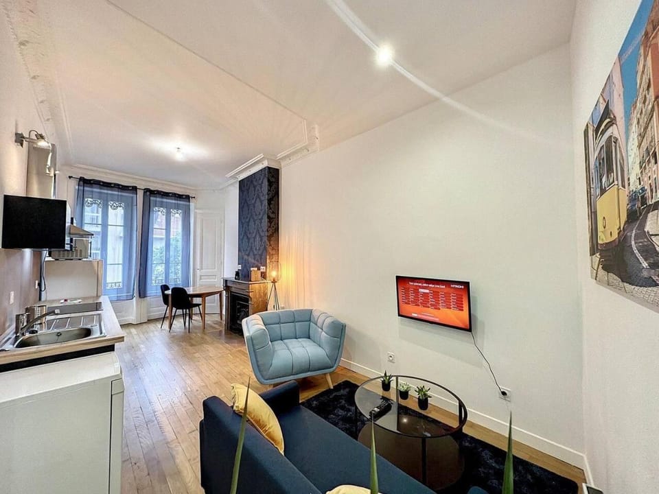 Cosy appart Lyon Part Dieu Félix 2 Apartment in Villeurbanne