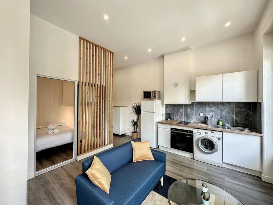 Appartement confortable Lyon Part Dieu Felix 1 Apartment in Villeurbanne