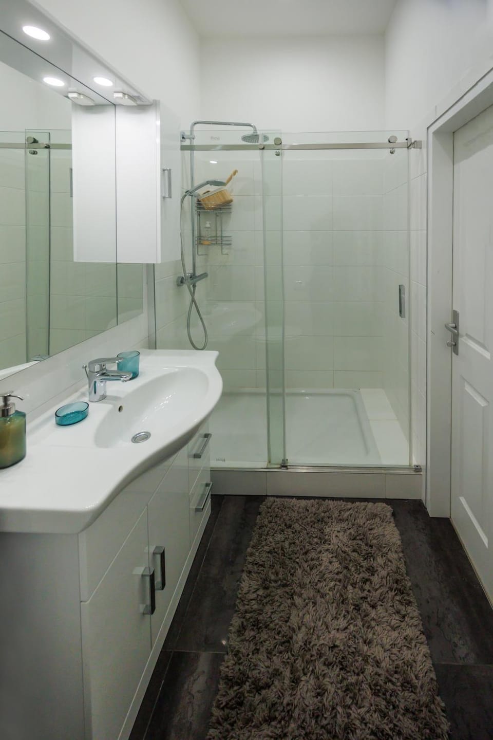 Shower, Bathroom