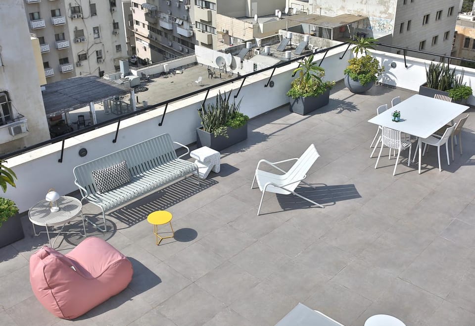 ROOFTOP 42 - Penthouse Apartment in Haifa