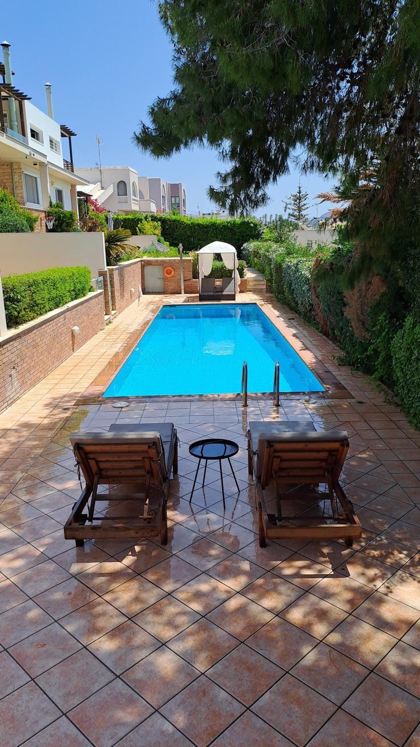 Garden, Swimming pool