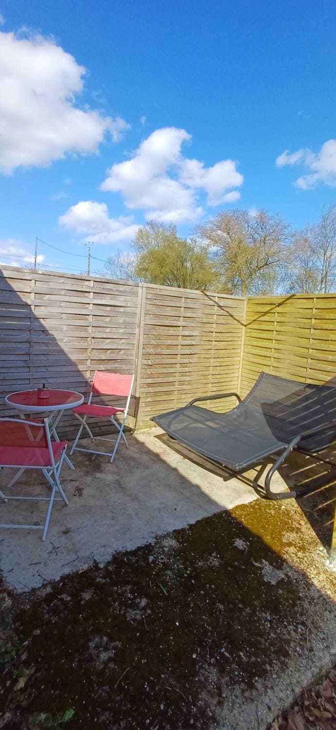 studio love et detente Love hotel in Normandy
