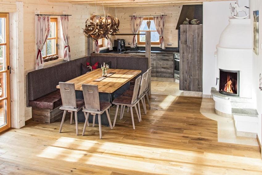 Kitchen or kitchenette, Living room, Seating area, Dining area, flat iron