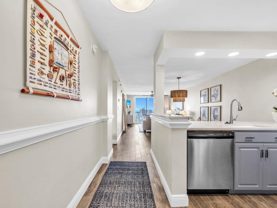 Destin on the Gulf 403 - This is a beautiful beach front condo with a great view of the gulf House in Destin