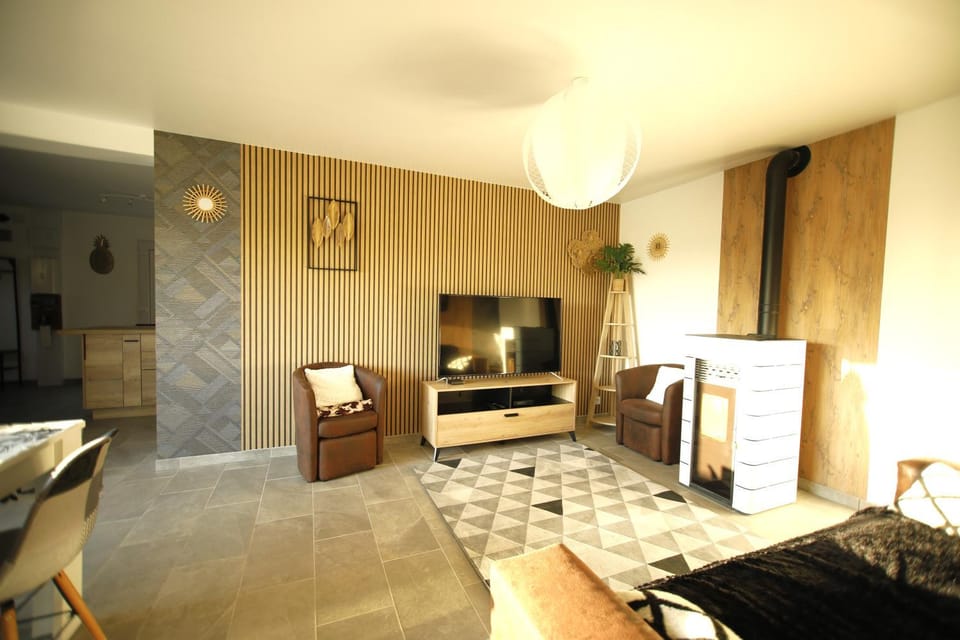 Communal lounge/ TV room, Living room, Lounge or bar, Seating area