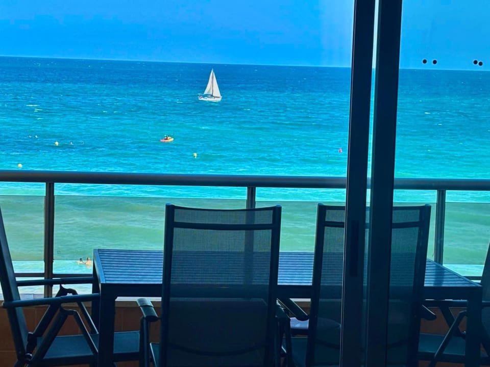 Natural landscape, View (from property/room), Balcony/Terrace, Beach, Sea view