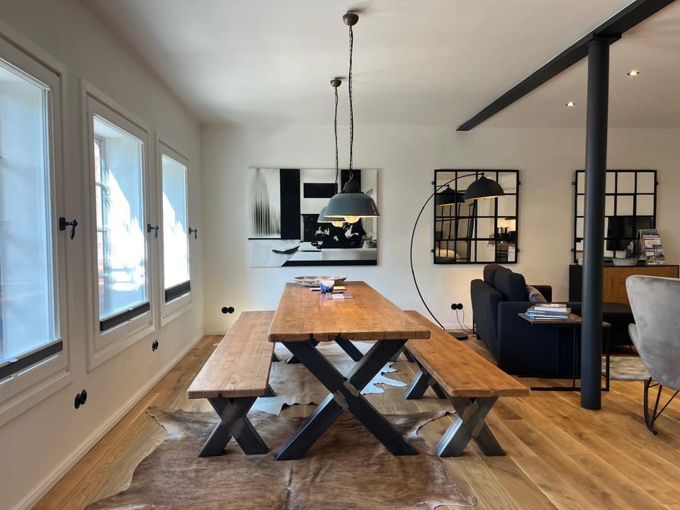 TV and multimedia, Kitchen or kitchenette, Living room, Seating area, Dining area, pet friendly