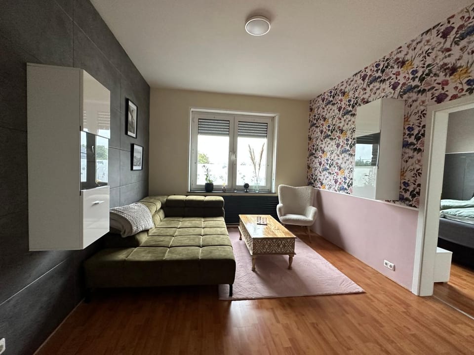 Living room, Photo of the whole room