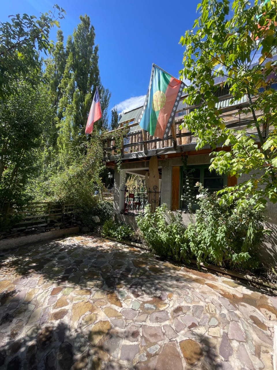 Patio, Natural landscape, Inner courtyard view