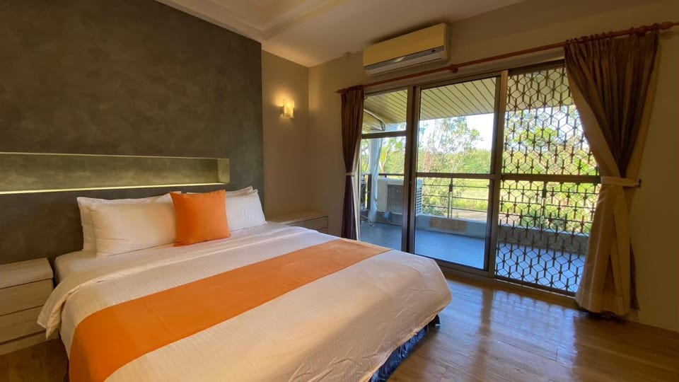Coconutpalm Home Bed and Breakfast in Hengchun Township