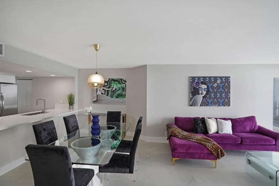 TV and multimedia, Balcony/Terrace, Living room, Dining area, Sea view