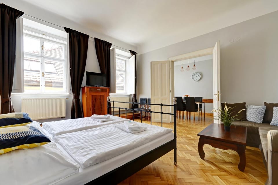 Living room, Seating area, Bedroom