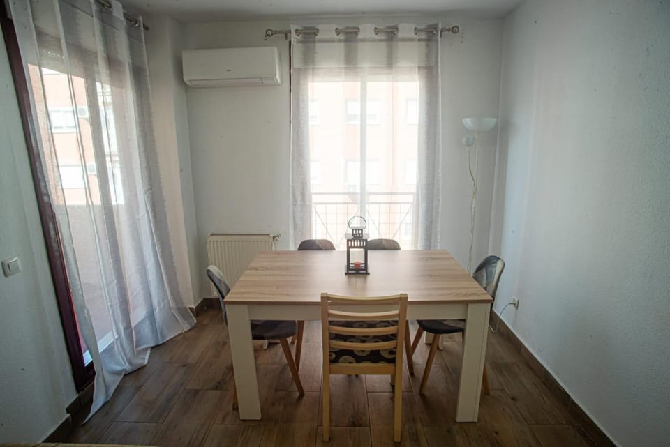 ALCALA MAGNA, Licencia turística VT-13974 Apartment in Alcala de Henares