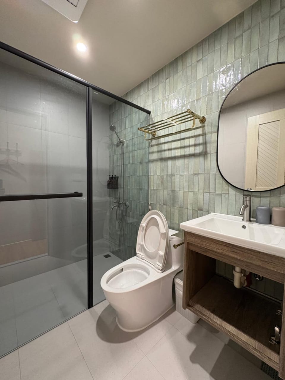 Shower, Bathroom