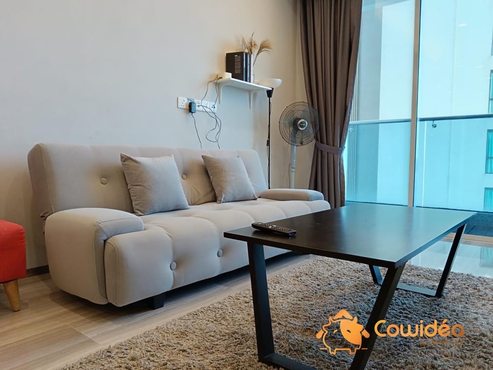 LuxuryHomestay @Pinetree Marina Resort - Link House Apartment in Johor