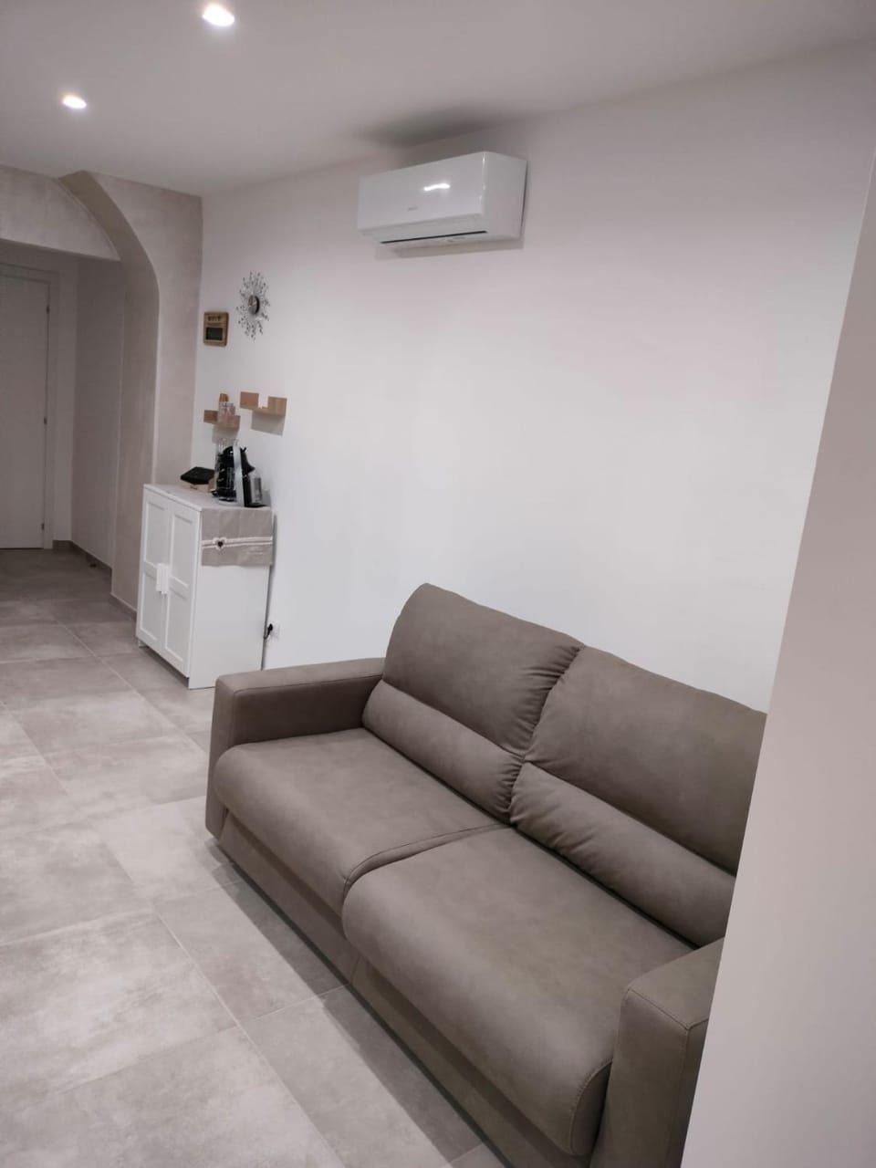 TV and multimedia, Kitchen or kitchenette, air conditioner