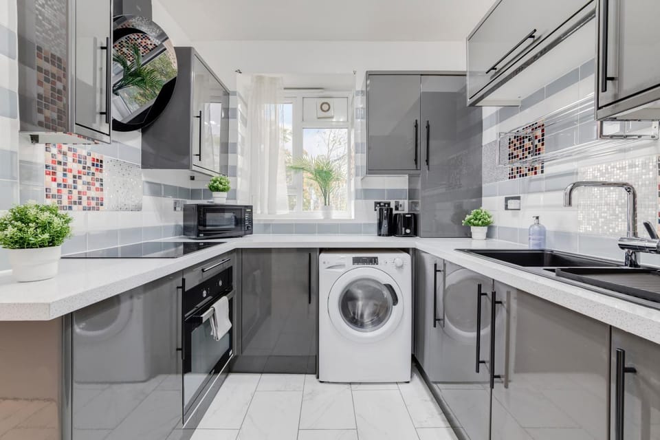 Kitchen or kitchenette, minibar, pet friendly, stove, toaster, washing machine