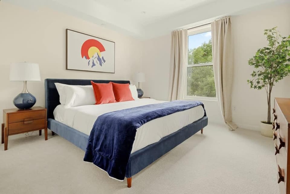 Heart of Olde Town - Urban Retreat - 95 Walk Score House in Arvada