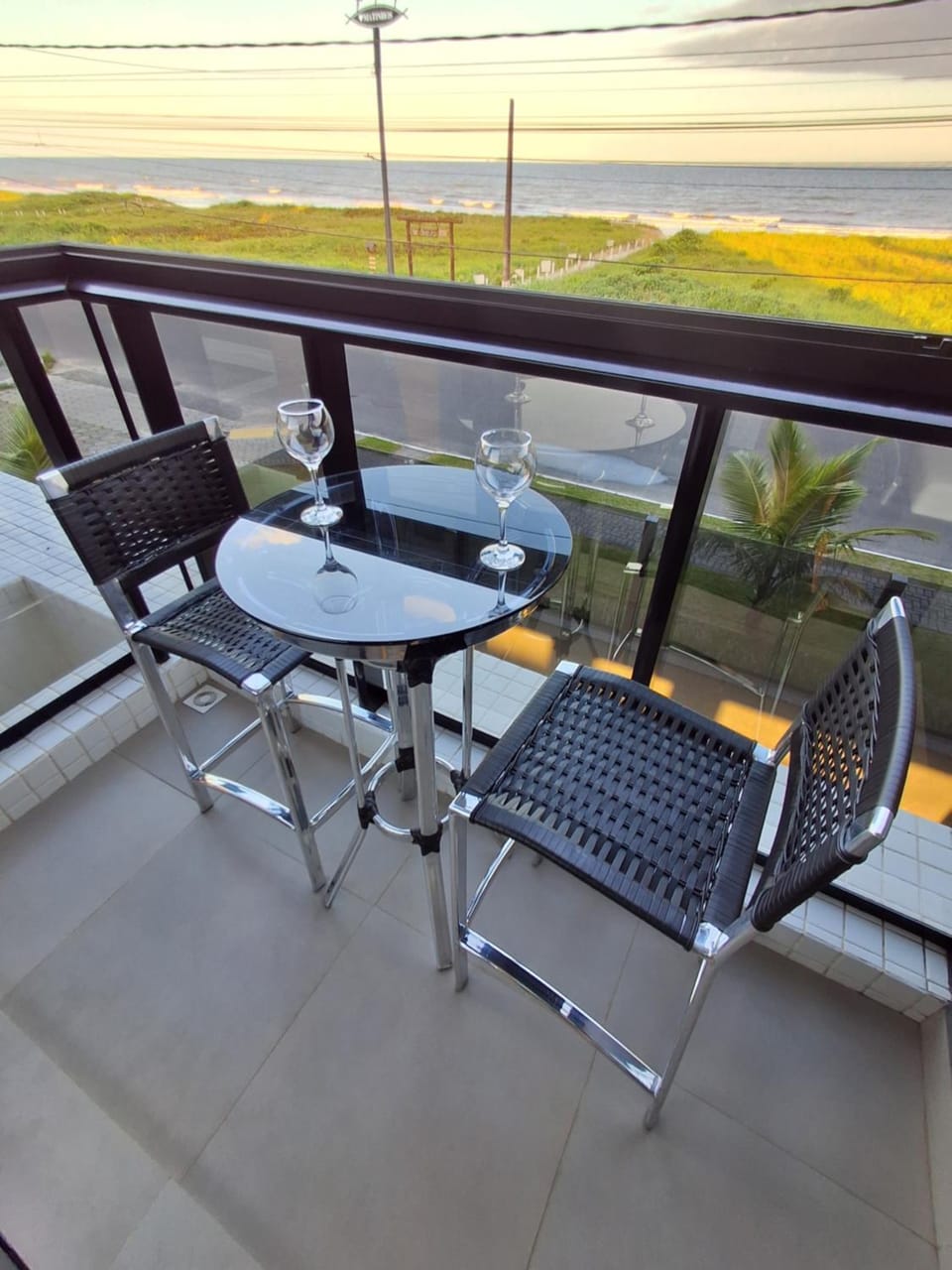 View (from property/room), Balcony/Terrace, Dining area