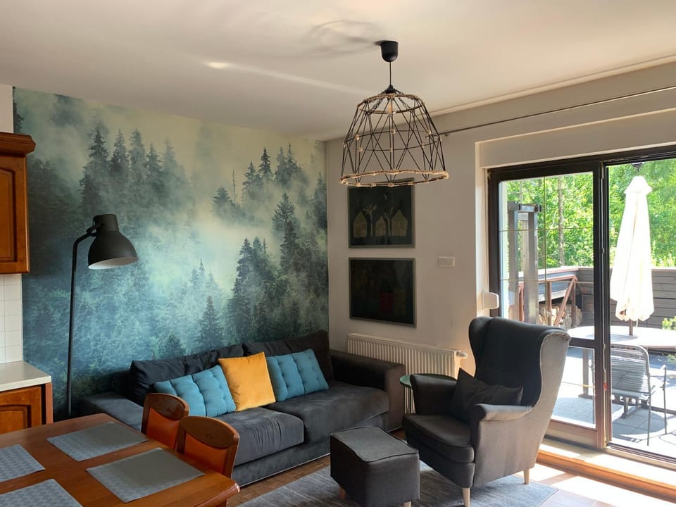Communal lounge/ TV room, Balcony/Terrace, Living room
