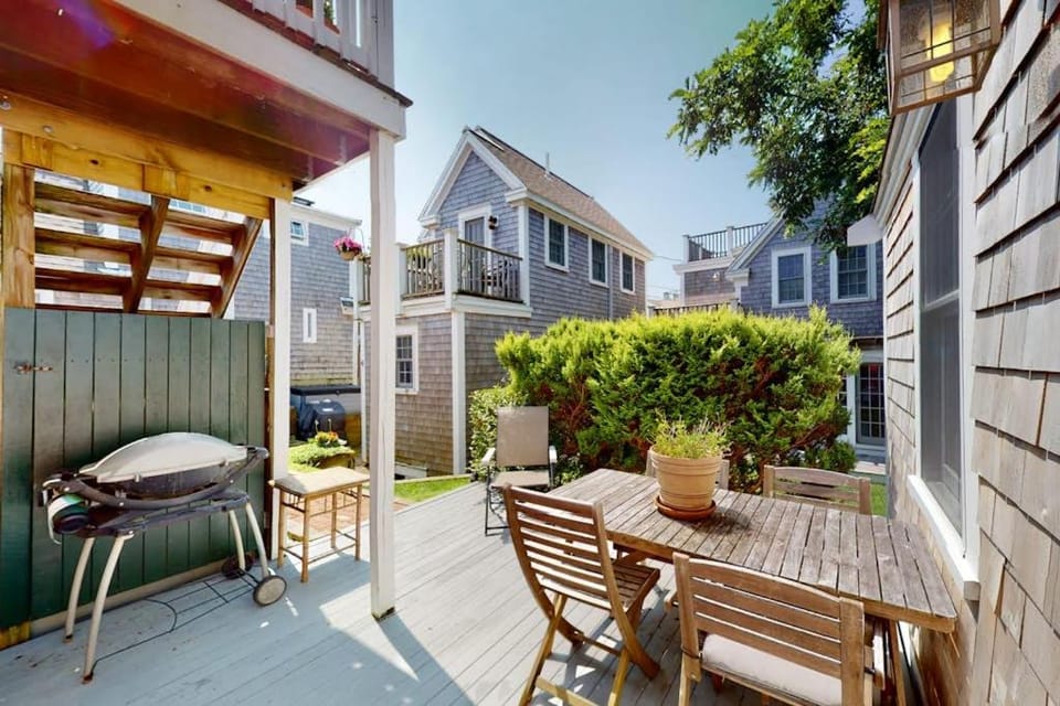 Sunset Serenade House in Provincetown
