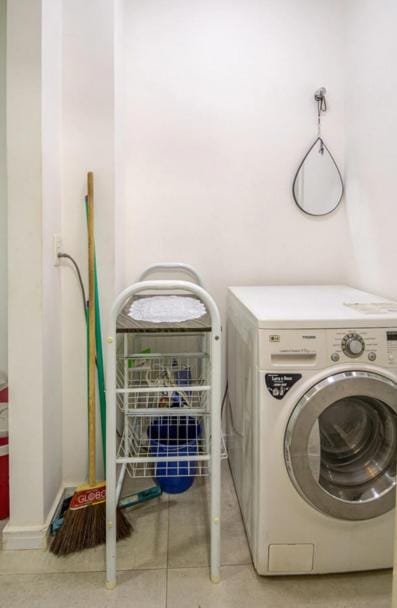 laundry, dryer