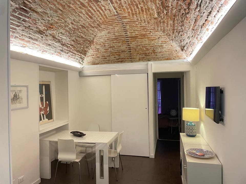 Sant Anselmo Apartment in Turin